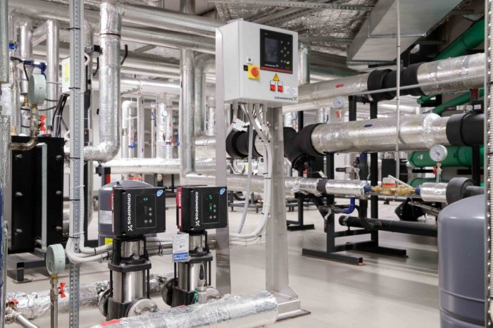 Оборудование GRUNDFOS в первом здании Нормана Фостера в России